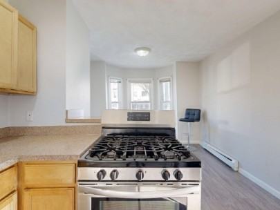 329 Paris Street329 Paris Street - 2 #2 - Photo 4 of 19