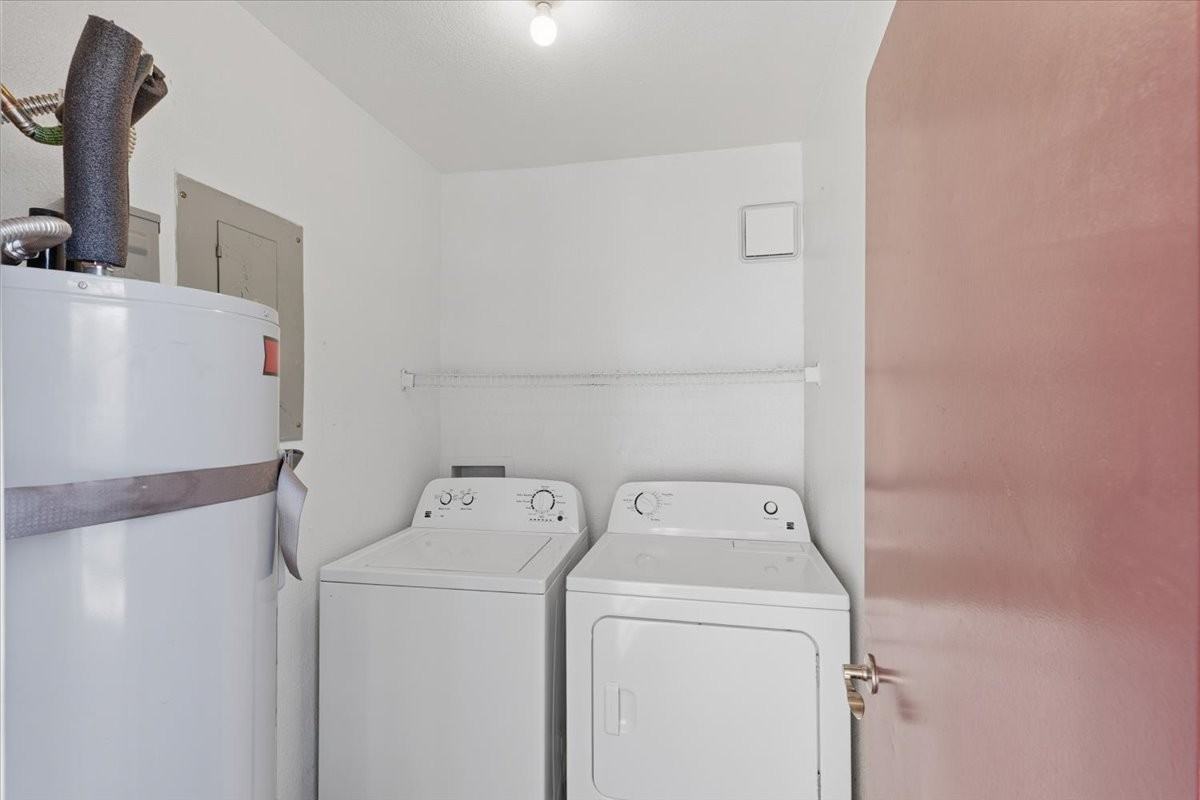 9325 West Desert Inn Road 218 - 1 #1 - Photo 7 of 20