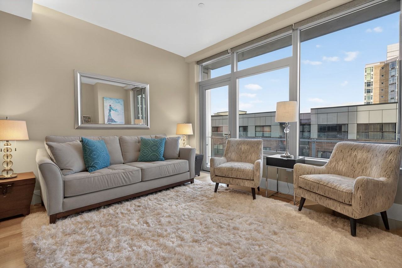 1001 Nw Lovejoy St #401 - Photo 6 of 50