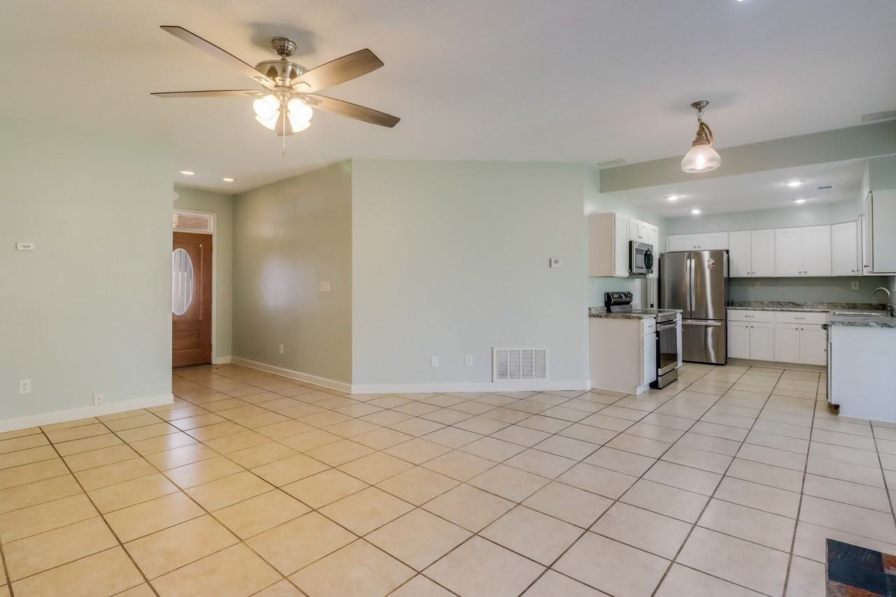 9524 Point Aux Chenes Rd #1 - Photo 4 of 17