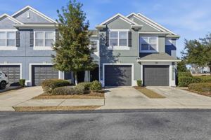 featured image of 4231 Sw 50th Cir #1