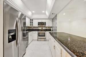 featured image of 3336 Quail Close #1