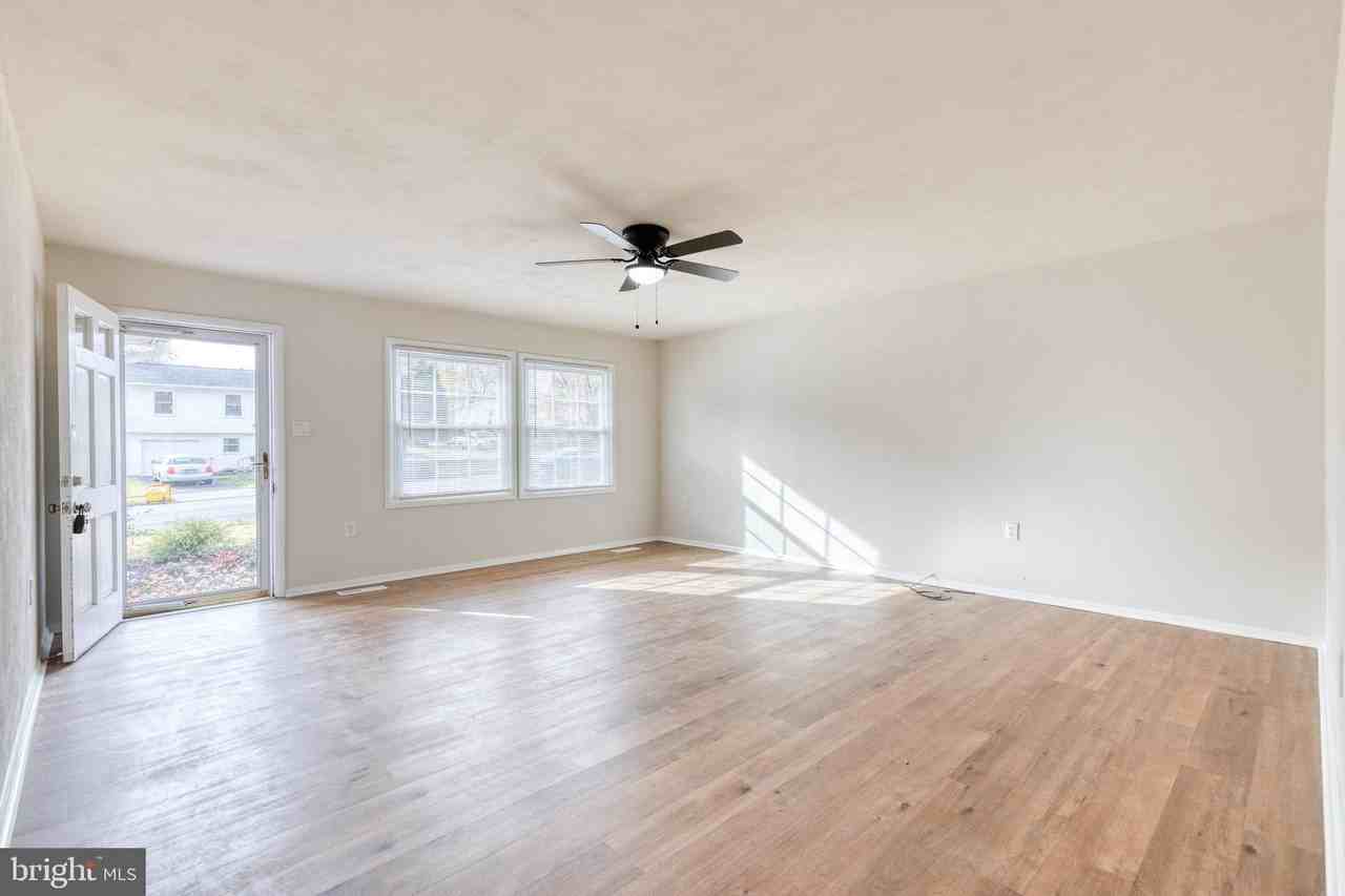 2274 Dairy Farm Rd - Photo 3 of 19