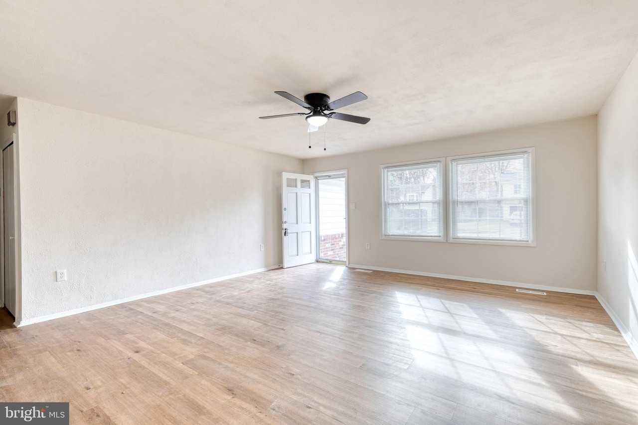 2274 Dairy Farm Rd - Photo 4 of 19