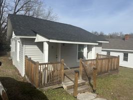 featured image of 105 Cabin St #1