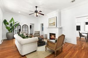 featured image of 110 East Craig PlaceUnit 2 #2