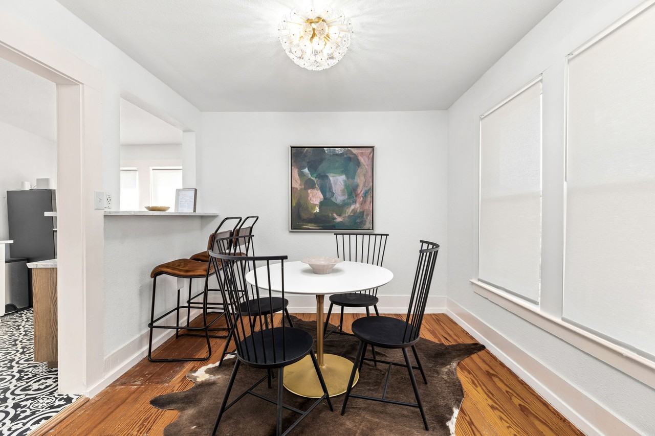 110 East Craig PlaceUnit 2 #2 - Photo 5 of 15