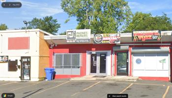 featured image of 2739 Main St #4