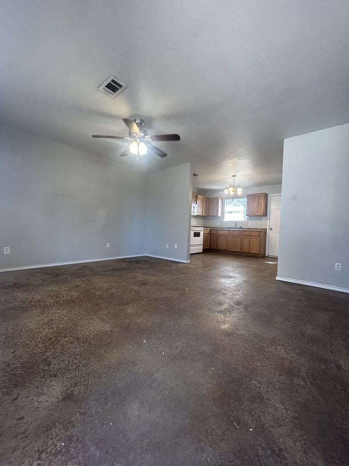 11910 Fairview StreetApartment C #1 - Photo 3 of 7