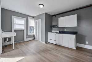 featured image of 904 Main St #904B