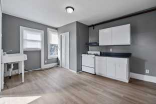 904 Main St #904B - Photo 1 of 1