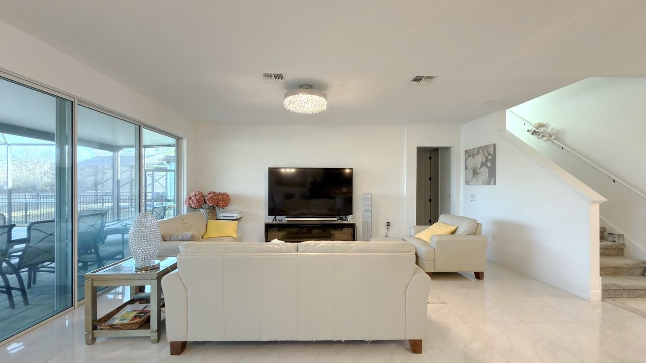 1344 Bristol Oaks Way #1 - Photo 4 of 15