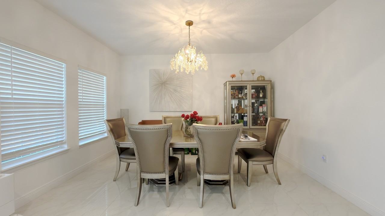 1344 Bristol Oaks Way #1 - Photo 5 of 15