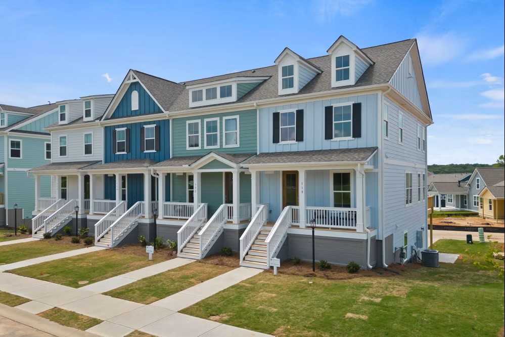 110 Lewes Ave #1 - Photo 2 of 39