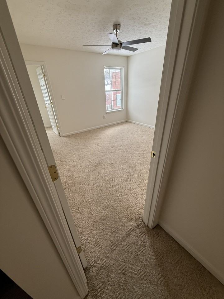 132 Ash Ct #1 - Photo 5 of 5