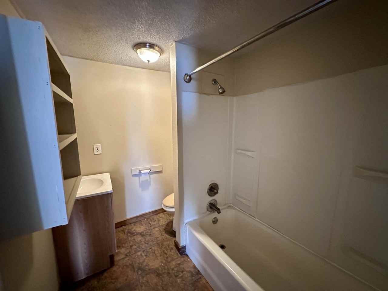 1007 Cole Ave #1 - Photo 4 of 5