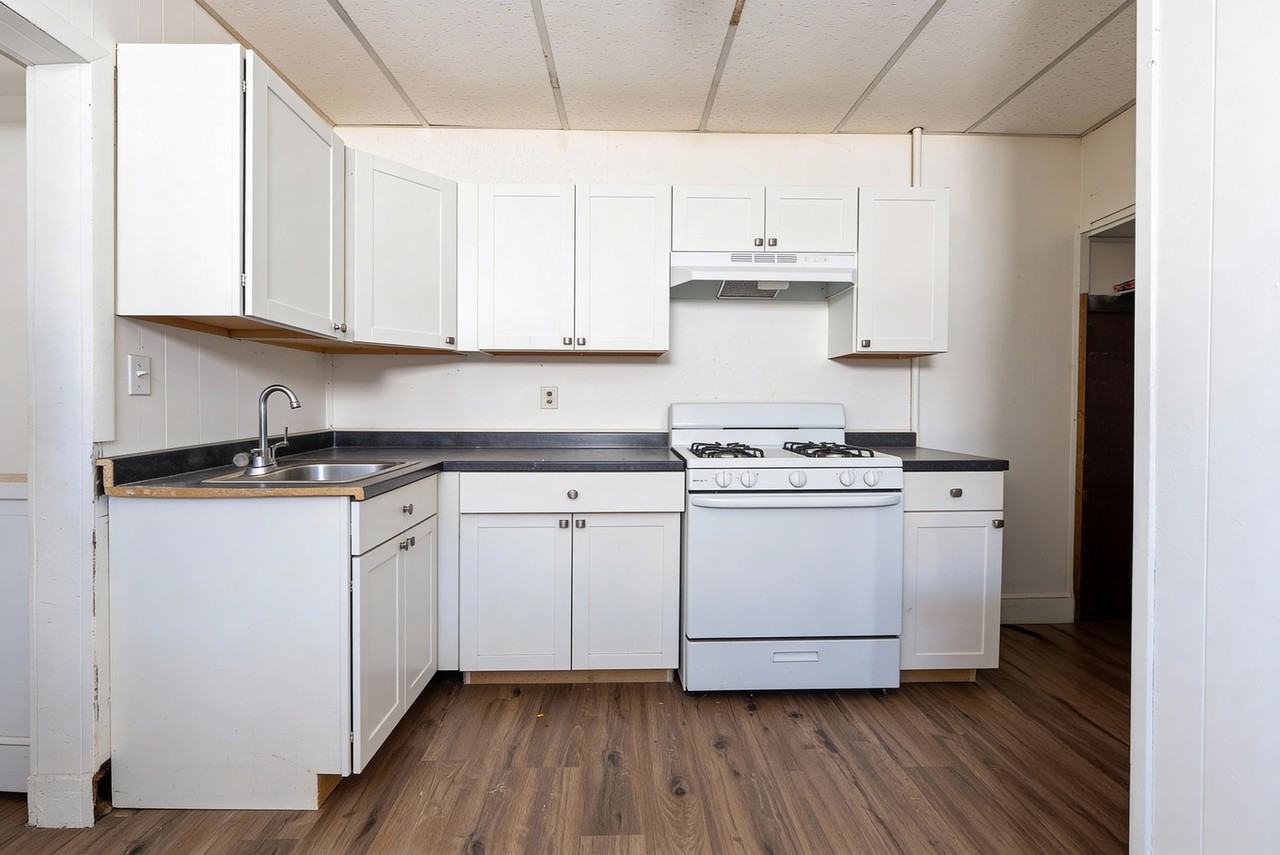 224 Cumberland St #224A - Photo 2 of 4