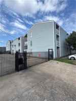 featured image of 4218 Hessmer Ave #115