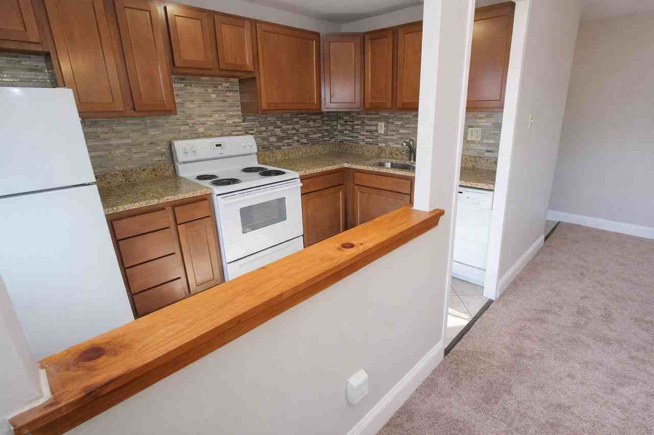 6015 FIFTH AVENUEAPT C-8 #C08 - Photo 3 of 10