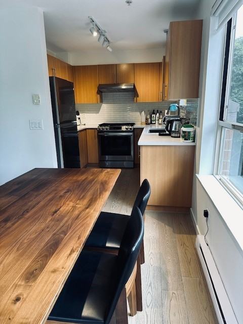 200 Salal #0204 - Photo 2 of 13