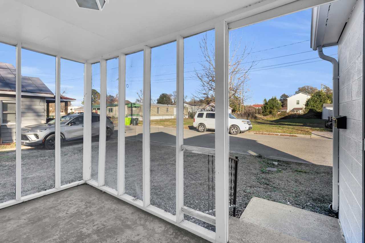 211 Lawson St #1 - Photo 3 of 50