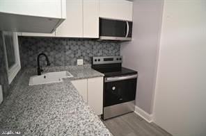 2544 Druid Hill Ave - Photo 3 of 11