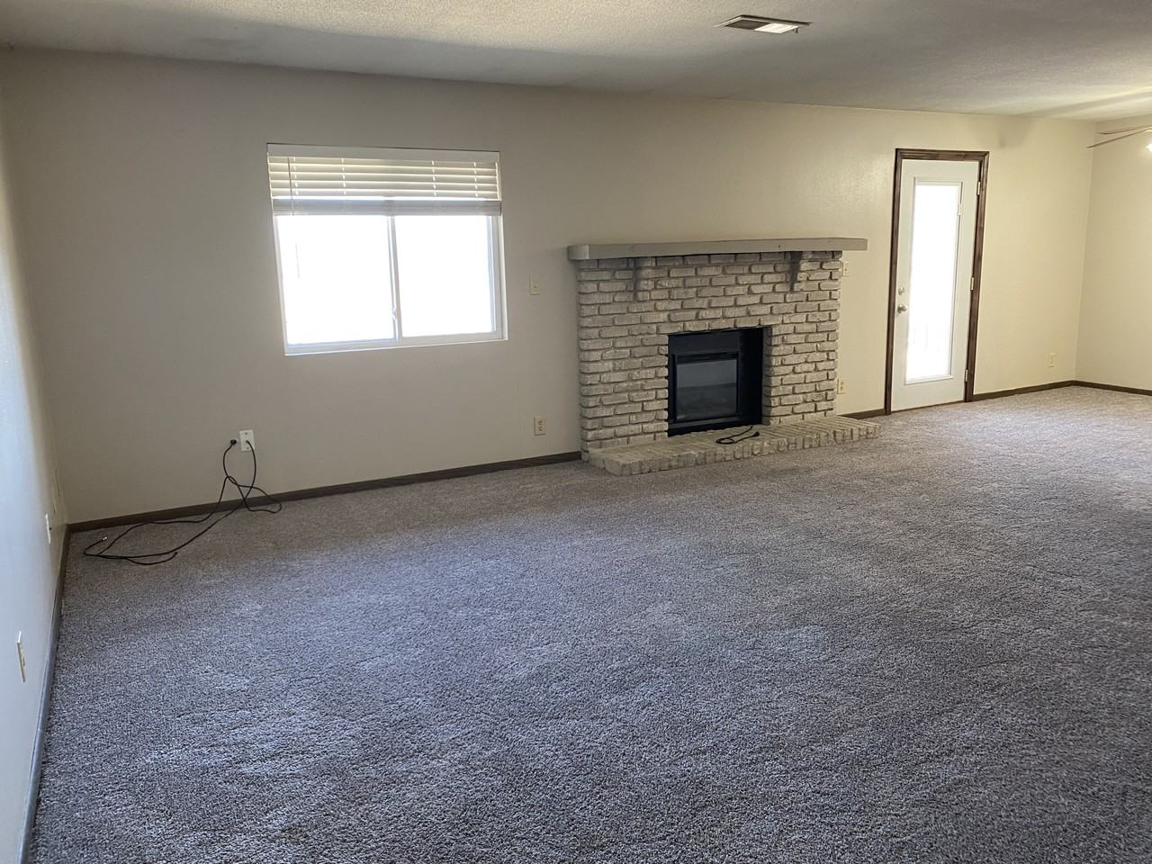 2140 Edgewood Rd Nw #2140-01 - Photo 3 of 11