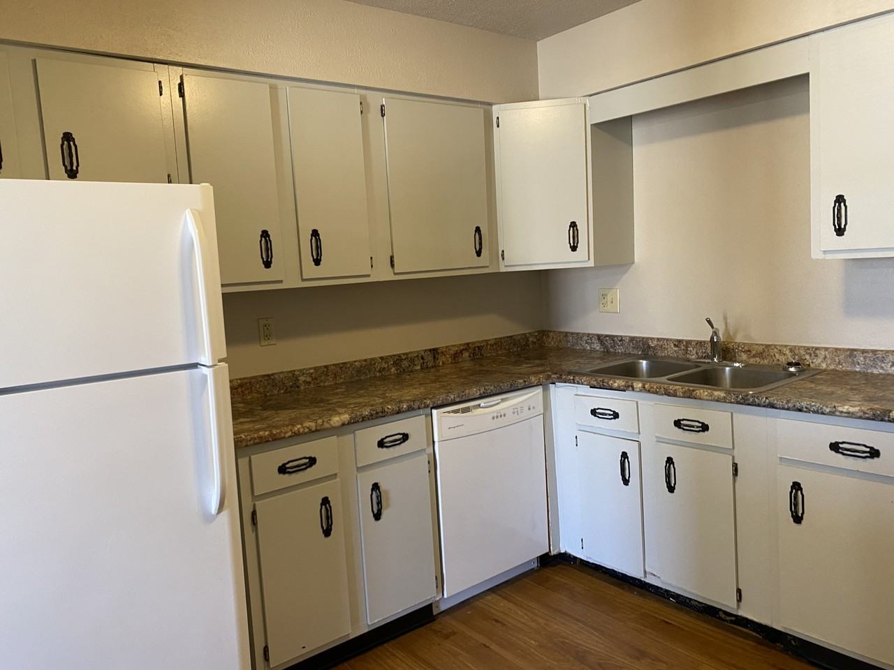 2140 Edgewood Rd Nw #2140-01 - Photo 6 of 11