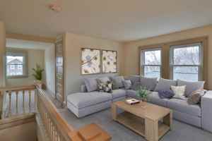 featured image of 1104 Elm St #1