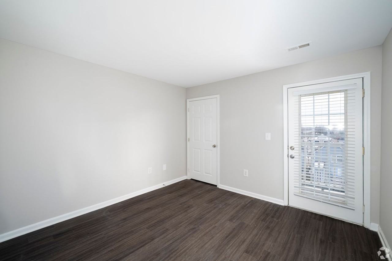 The Gardens at Manchester - Photo 2 of 46