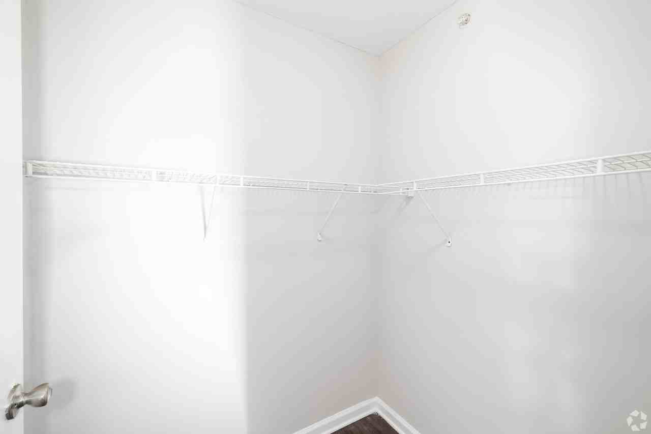 The Gardens at Manchester - Photo 3 of 46