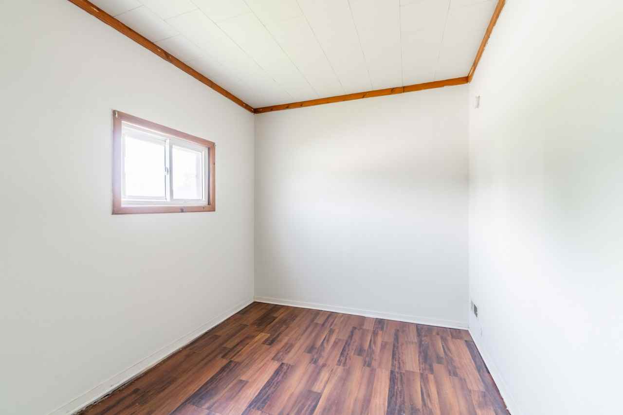 1106 1/2 W Auburn Dr #2 - Photo 4 of 21