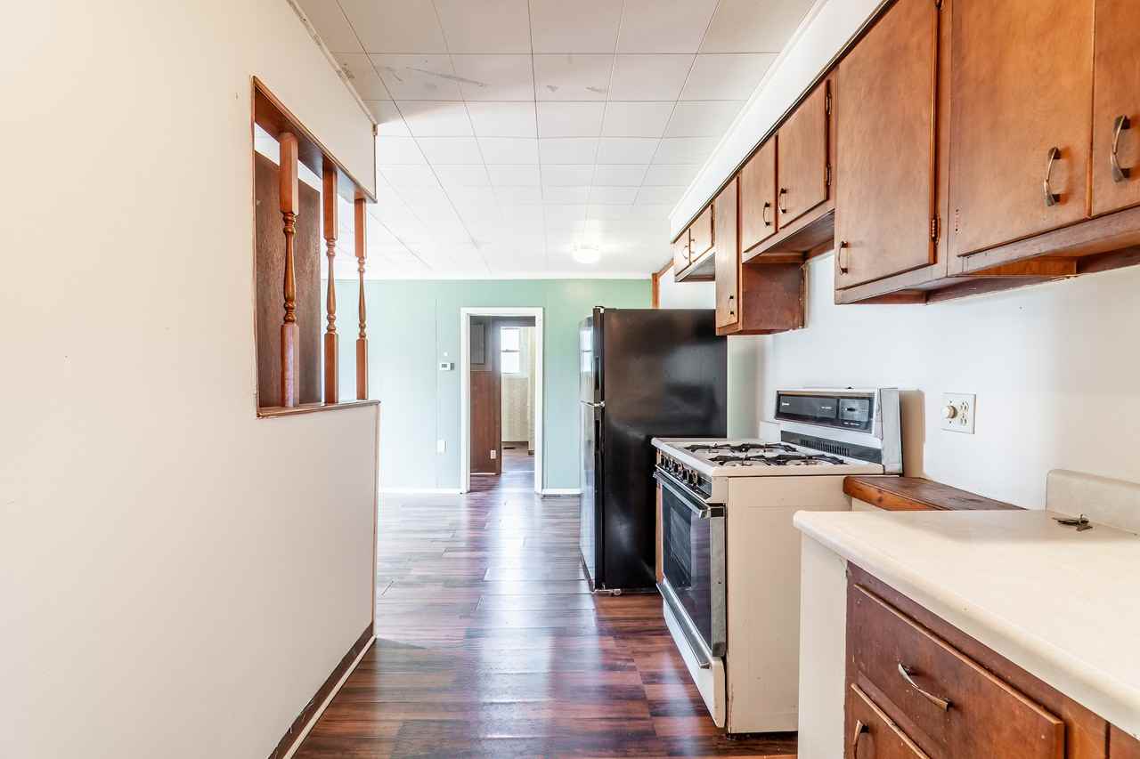 1106 1/2 W Auburn Dr #2 - Photo 7 of 21