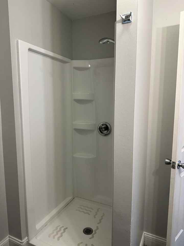 3514 Alberta St #1W - Photo 7 of 14