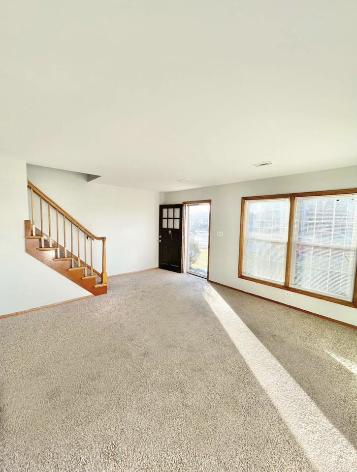 Lewis Lane Townhomes - 2901 #2901 - Photo 2 of 12