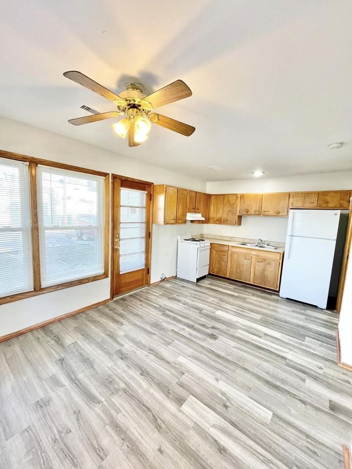 Lewis Lane Townhomes - 2901 #2901 - Photo 4 of 12