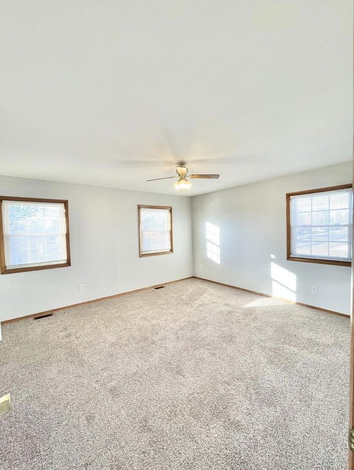 Lewis Lane Townhomes - 2901 #2901 - Photo 7 of 12