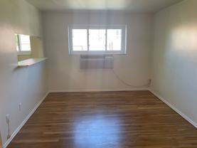 gross - Photo 1 of 1