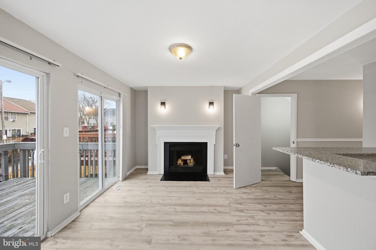 40 Cobber Ln - Photo 7 of 46