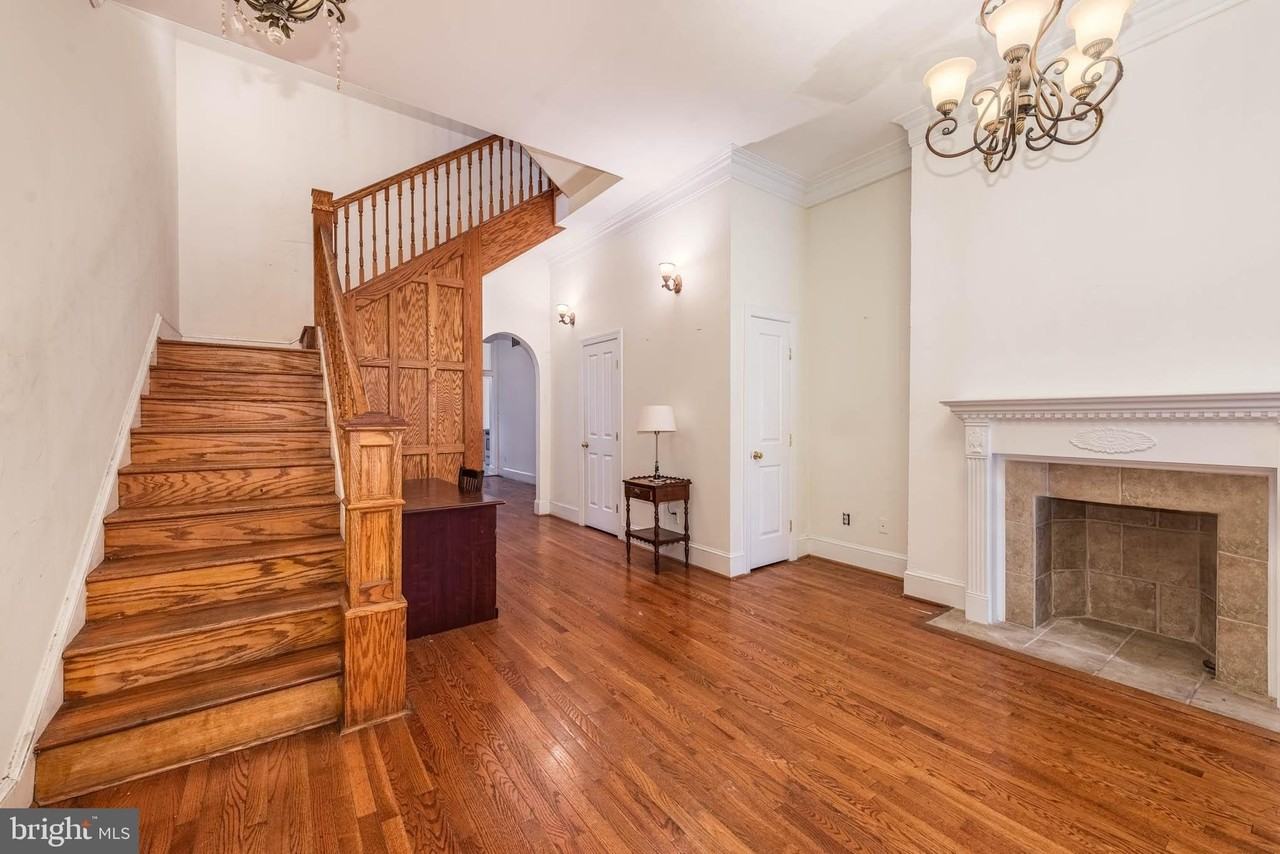 18 E Lafayette Ave - Photo 5 of 28