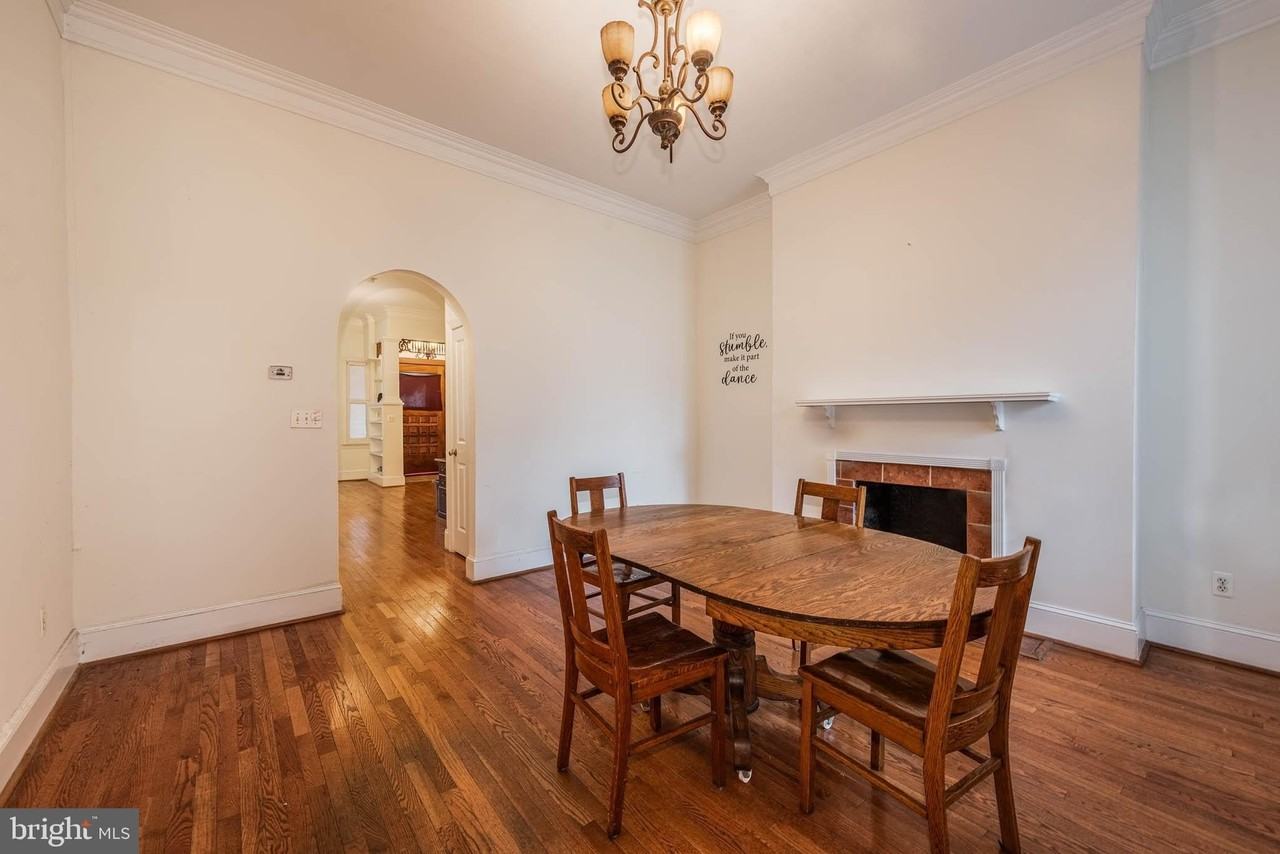 18 E Lafayette Ave - Photo 6 of 28