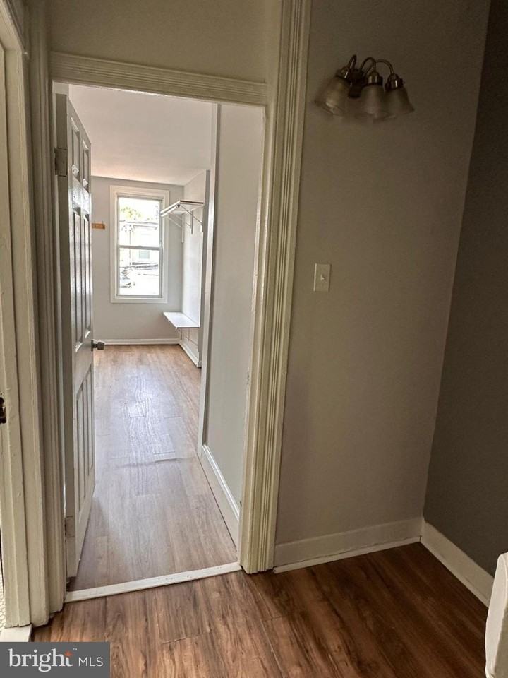 2940 E Fayette St - Photo 2 of 17