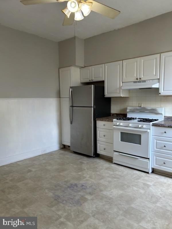 216 Washburn Ave - Photo 3 of 15