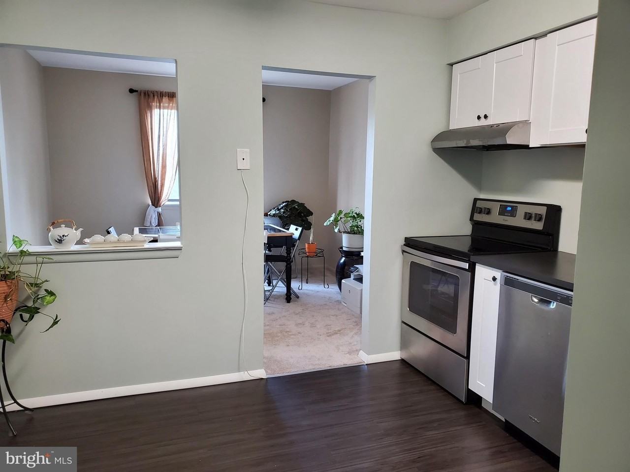 1100 Lisadale Cir #2D - Photo 6 of 10