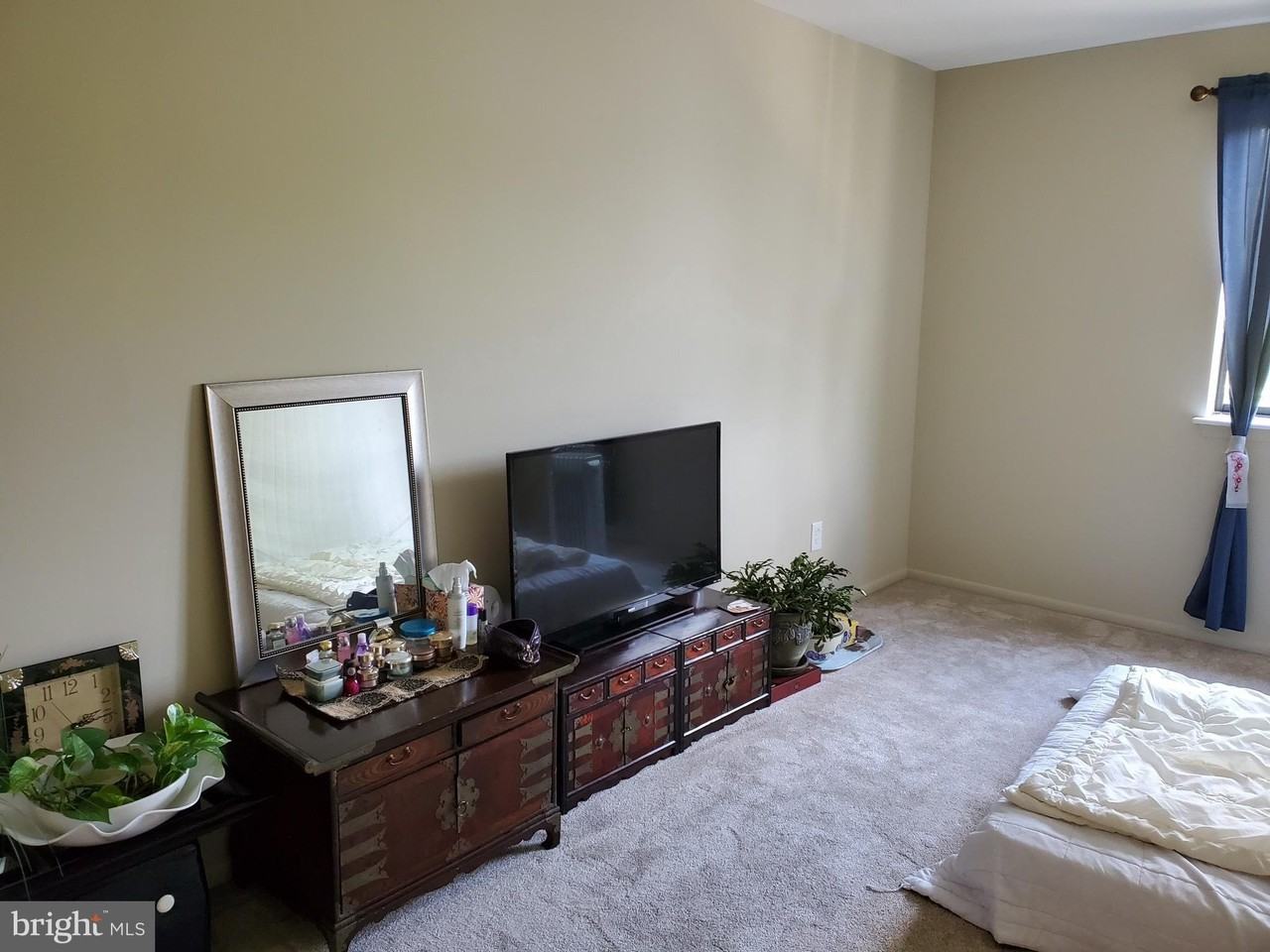 1100 Lisadale Cir #2D - Photo 7 of 10