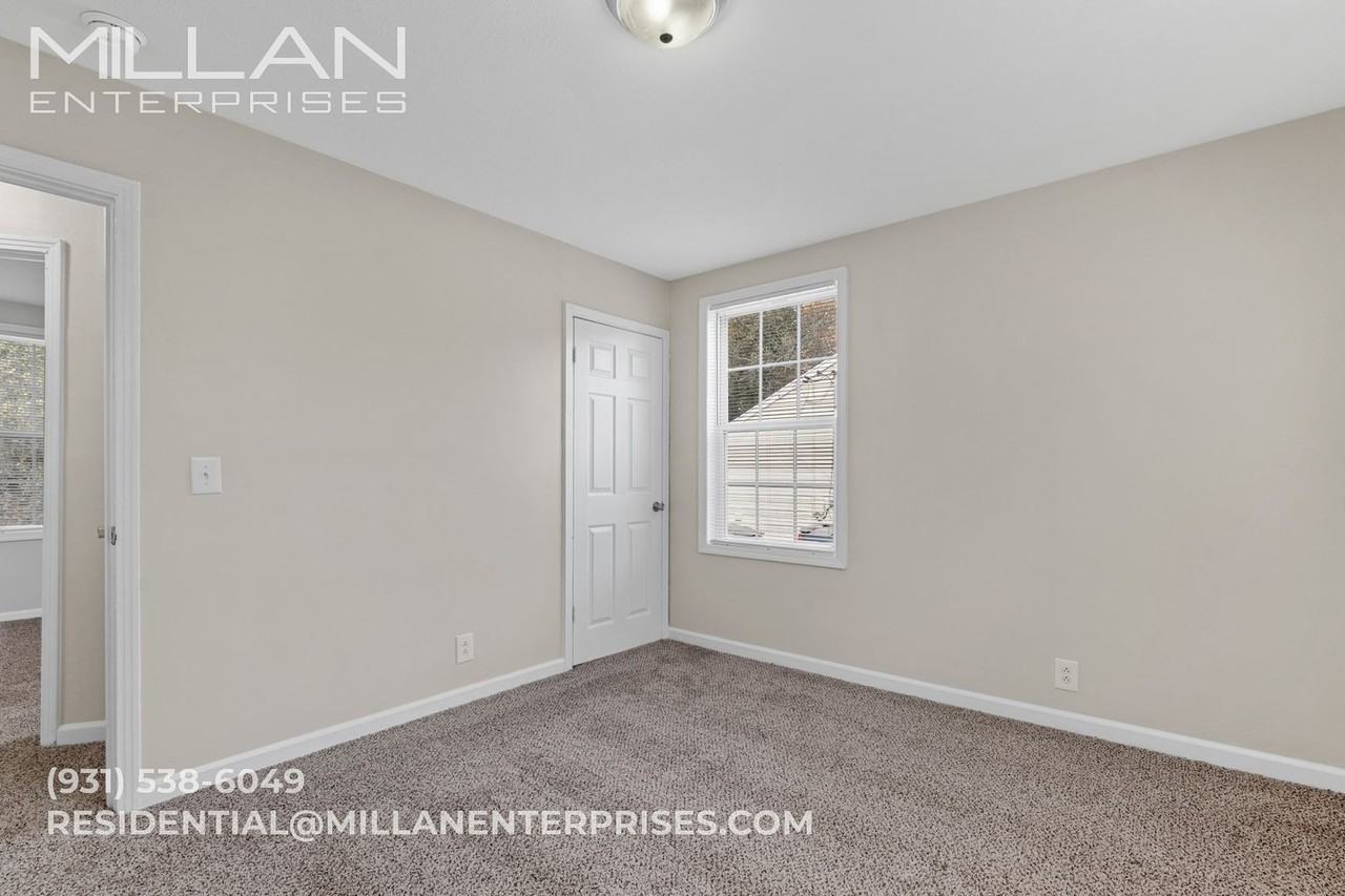 106 Valley View Cir - Photo 2 of 19