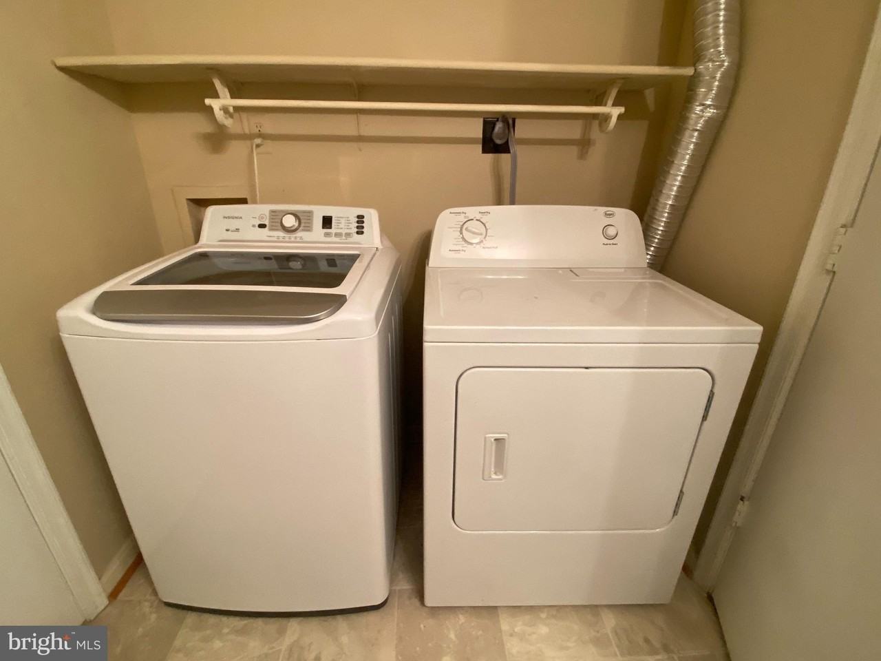 4435 Eagle Ct - Photo 7 of 23