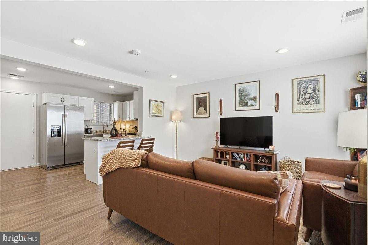 3053 Heathcote Rd - Photo 2 of 23