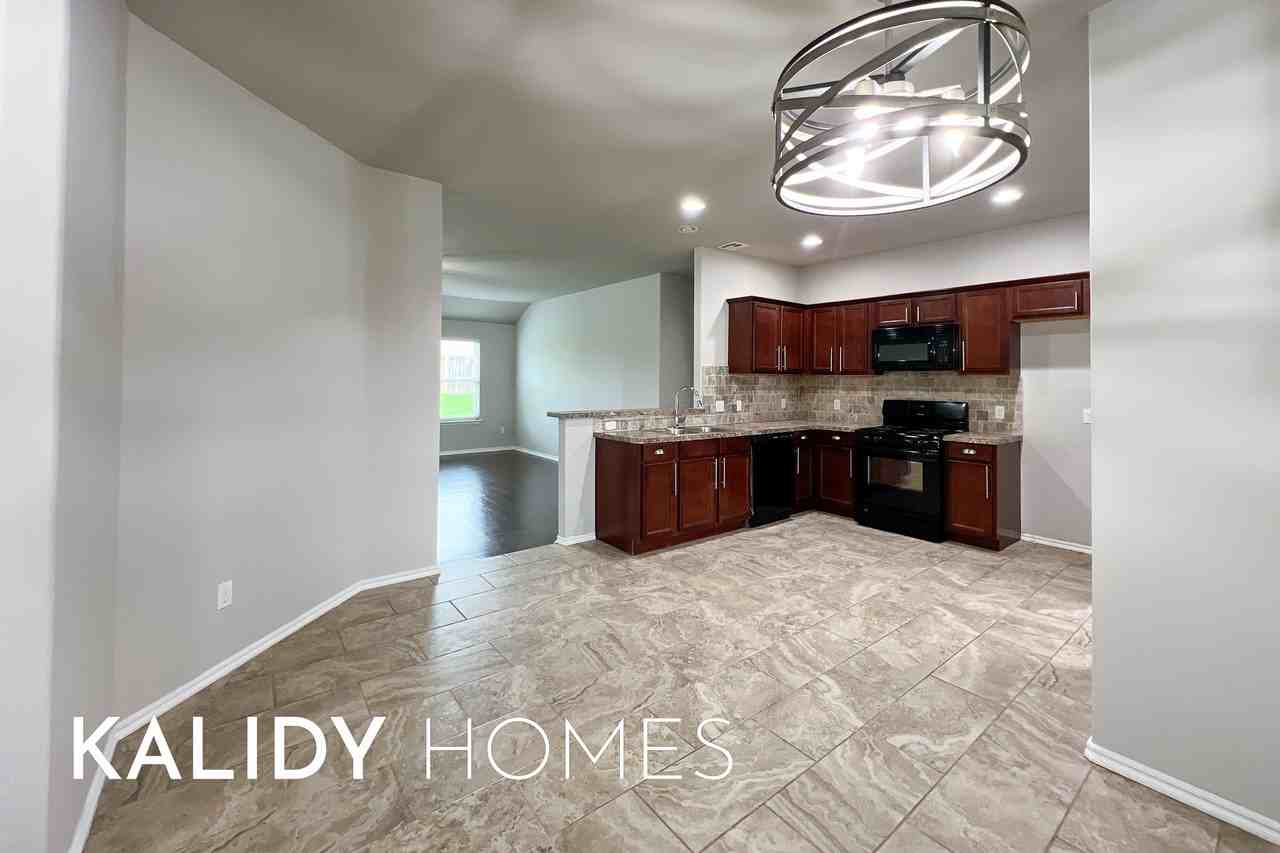 2901 Cider Mill Ln #1 - Photo 7 of 28