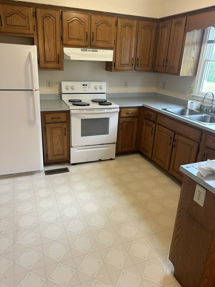 8528 Newark Rd #1 - Photo 5 of 15